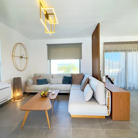 Eleni, Vamos Sea & Mountain View With Pool * Ханья