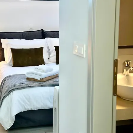 Eleni, Vamos Sea & Mountain View With Pool Chania (Crete)