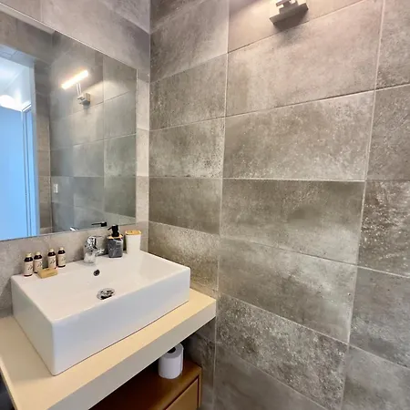 Eleni, Vamos Sea & Mountain View With Pool *