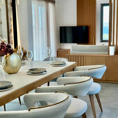 Villa Eleni, Vamos Sea & Mountain View With Pool *