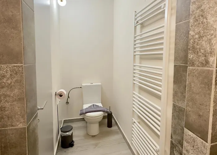 Eleni, Vamos Sea & Mountain View With Pool ハニア